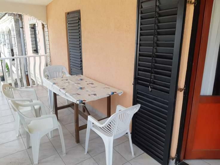 Apartmani Katica Vir Extérieur photo