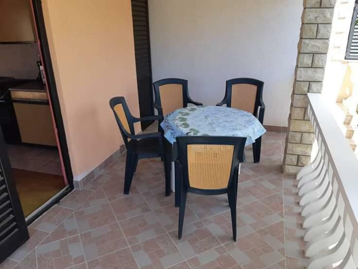 Apartmani Katica Vir Extérieur photo